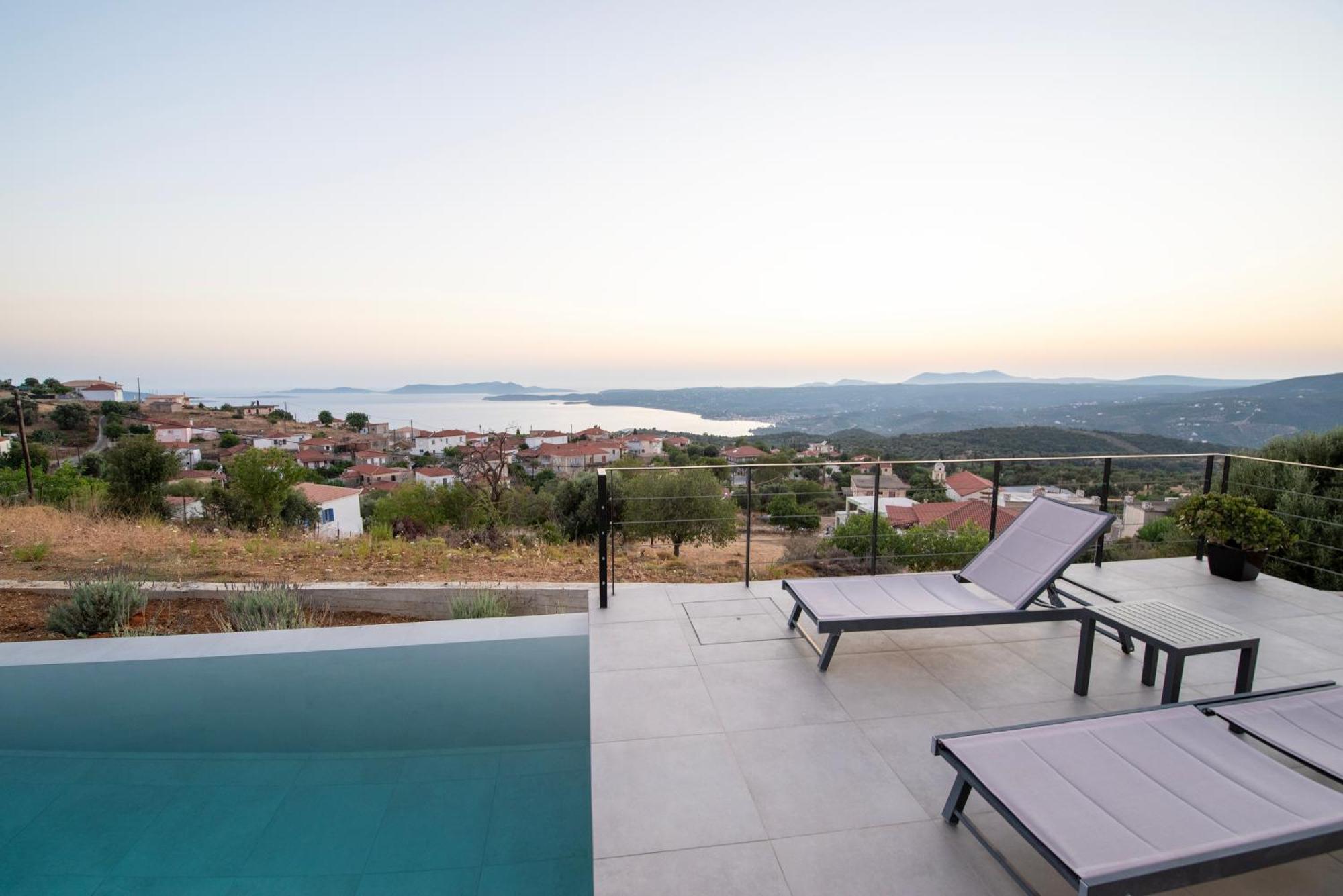Sunset Luxury Villa Akritokhórion Exterior foto